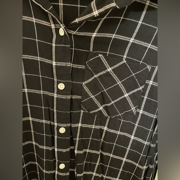 ✨2 For $6 GAP Button Up Flannel Size Small #C1 - Picture 2 of 6